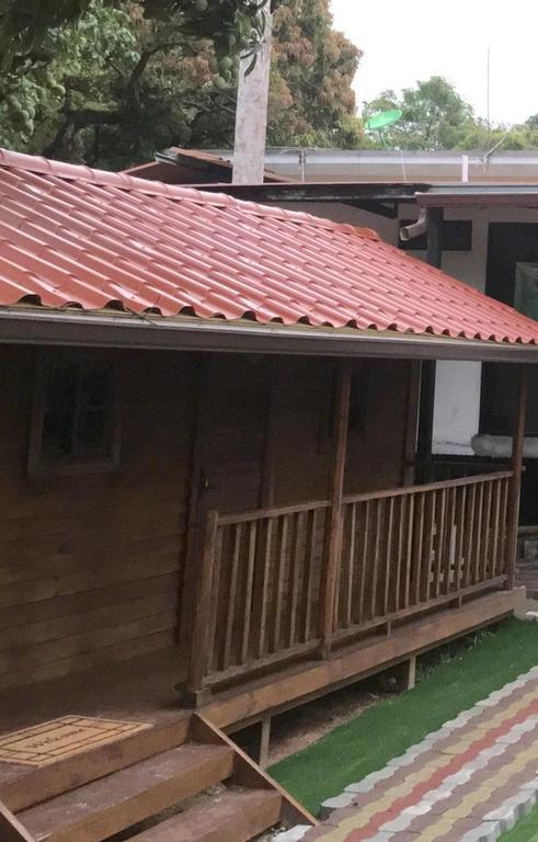 Cabañas Colindas Ciudad de Panamá Exterior foto